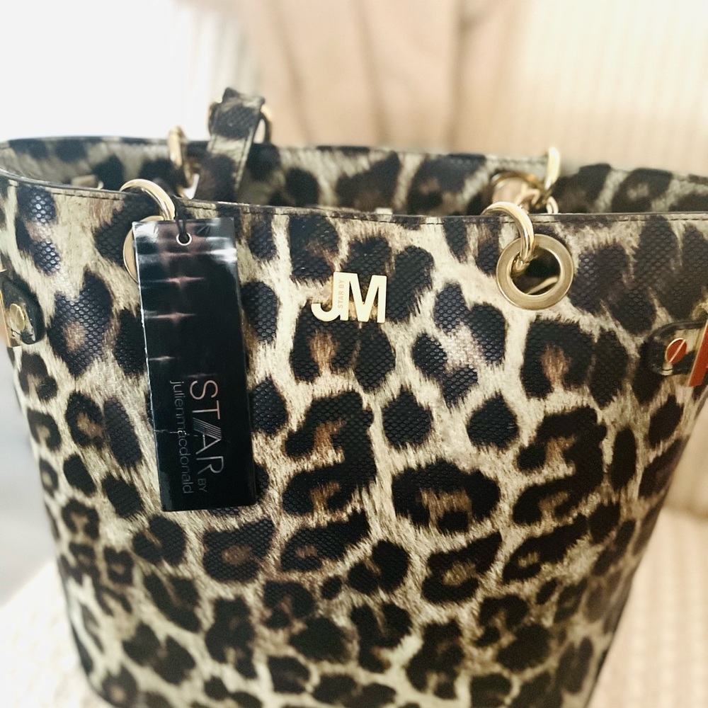 Crossbody Bay brand New / preowned